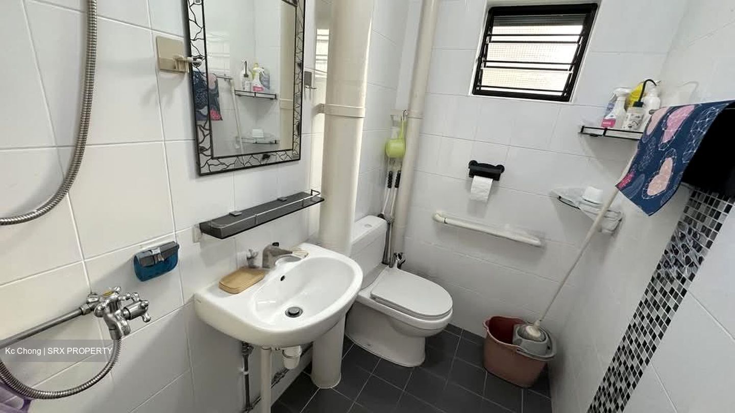 Blk 915 Nanyang Emerald (Jurong West), HDB 3 Rooms #563435941